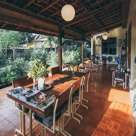Bhumi Hostel Jogjakarta Buitenkant foto